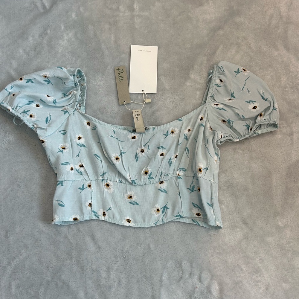 Pull&Bear Floral Crop top